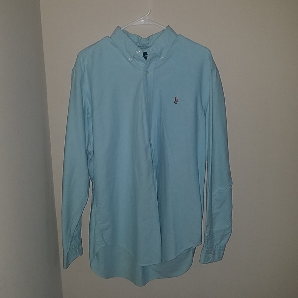 Men's Classic Fit Button Down Shirt